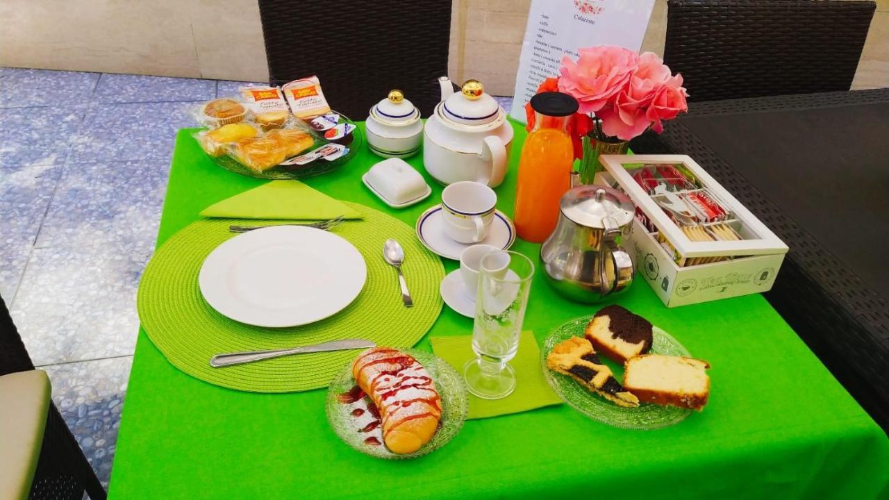 Il Roseto Bed and Breakfast Frosinone Eksteriør billede