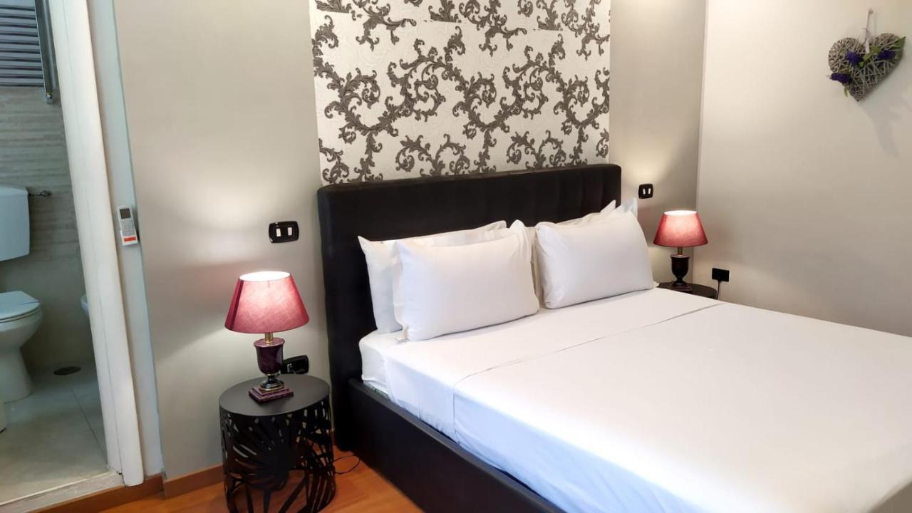 Il Roseto Bed and Breakfast Frosinone Eksteriør billede