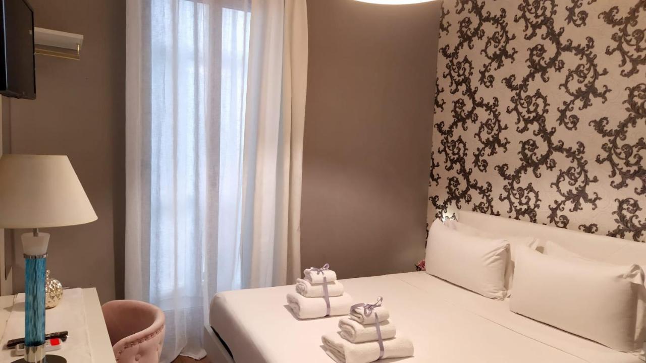 Il Roseto Bed and Breakfast Frosinone Eksteriør billede