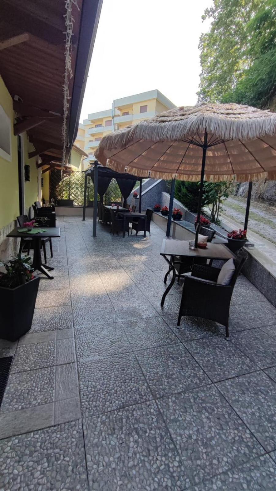 Il Roseto Bed and Breakfast Frosinone Eksteriør billede