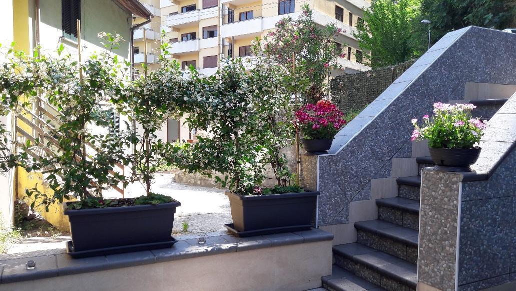 Il Roseto Bed and Breakfast Frosinone Eksteriør billede