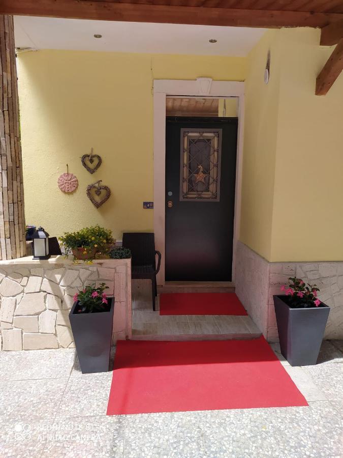 Il Roseto Bed and Breakfast Frosinone Eksteriør billede